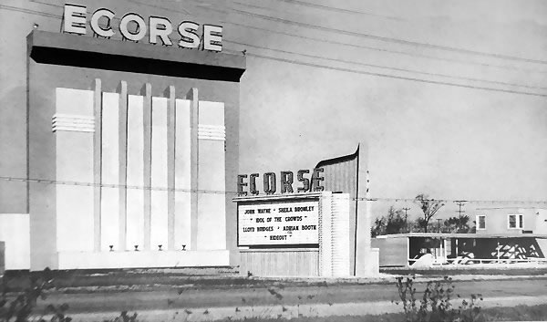 Ecorse Drive-In Theatre - Ecorse Drive-In 1949 (newer photo)
